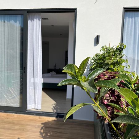 Del Mare Hotel Saranda Kültér fotó