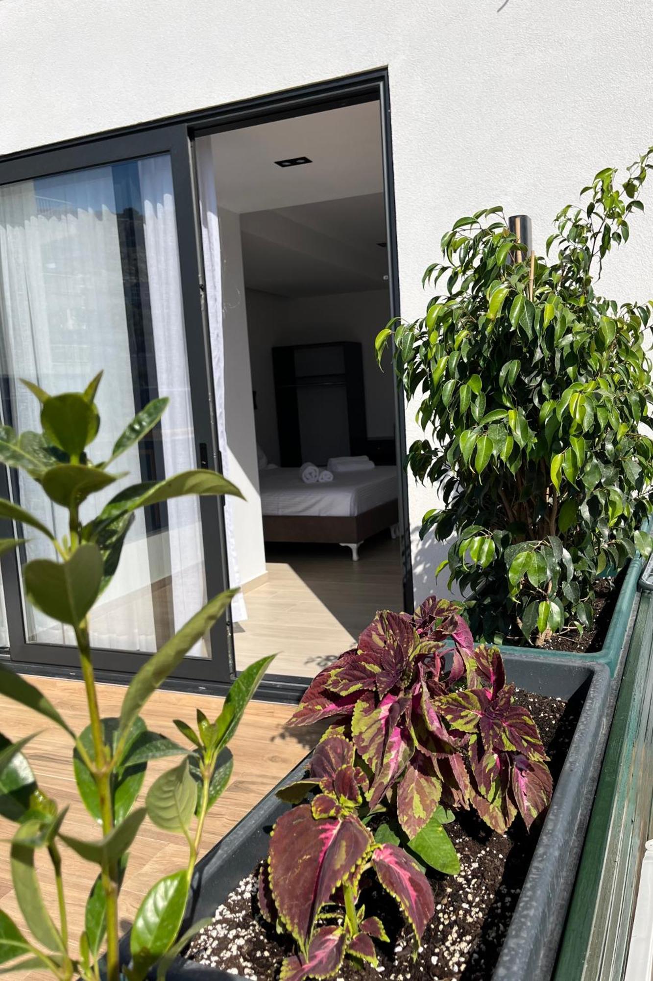 Del Mare Hotel Saranda Kültér fotó